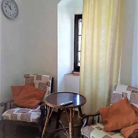 Apartman Na Obali דירה