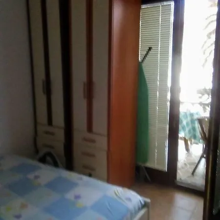 Apartman Na Obali פודגוריצה