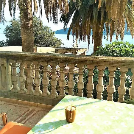Apartman Na Obali Apartment